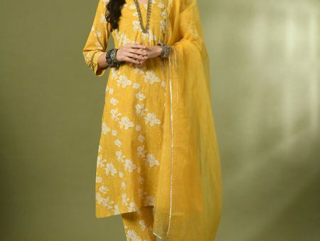 Myshka Women s Yellow Printed Cotton Straight Party Kurta Set With Dupatta For Discount