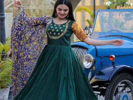 Aastha Fashion Women s Bottle Green Silk Jacquard Woven with Embroidery Anarkali Dress with Dupatta Hot on Sale