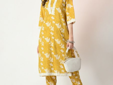 Myshka Women s Yellow Printed Kurta With Trousers Supply